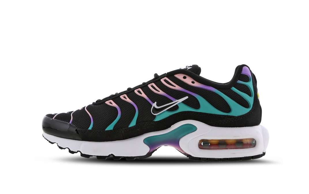 coral air max plus